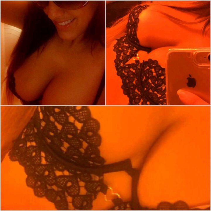 RT @michaellievin62: @ClaudiaRomani ???? nous montre ???? c'est sous - vêtement ???? super #sexy ???????? sur #snapchat ???? https://t.co/MZB5cJRpbY