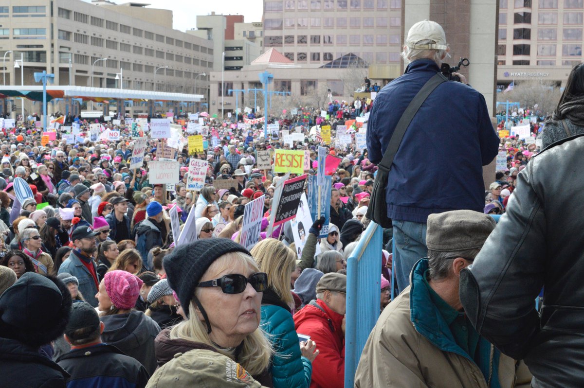 RT @markhorst: @AoDespair @DavidYankovich @DavidCornDC Albuquerque, New Mexico Women's March: 10k. https://t.co/jESyfEcpBY