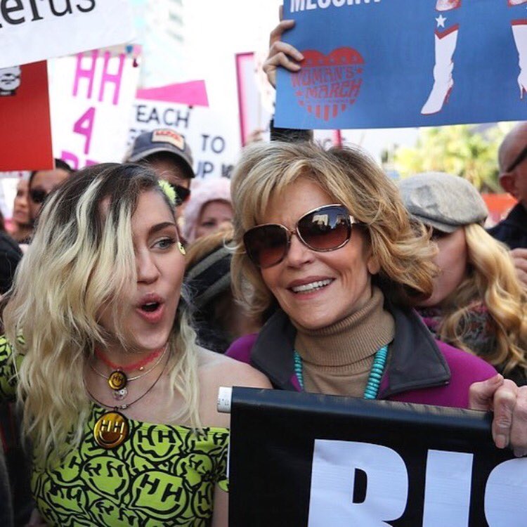LA women's March https://t.co/CQECdPza6c