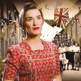 Woohoo! A bit of @Vicky_McClure LIVE! Cannot WAIT #NottinghamPlayhouse Book Tickets before I nab them ALL https://t.co/OmEzwuJ2jR