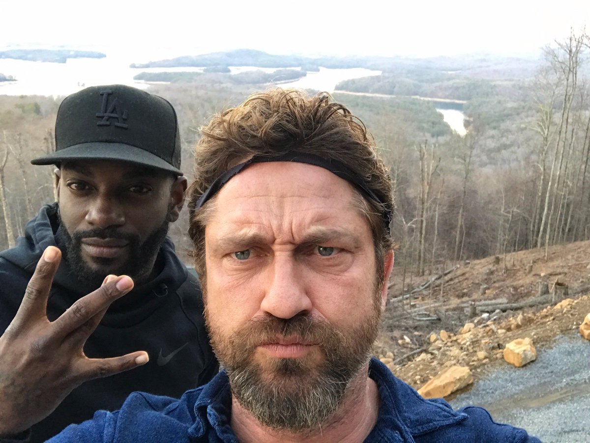 Teaching @ItsMoMcRae how to count. #DenOfThieves https://t.co/XYSkElta4d