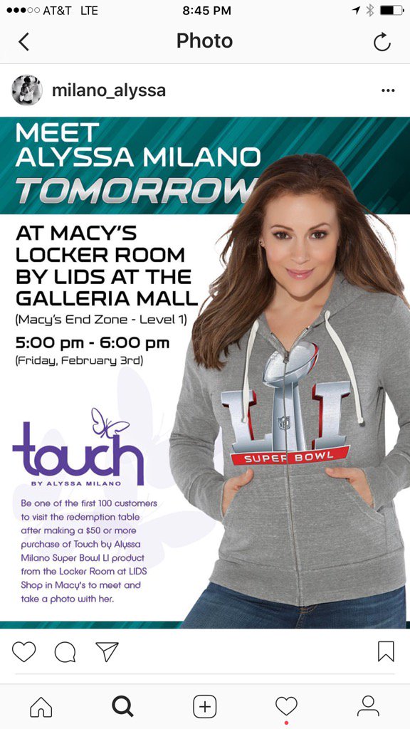 Come see me tomorrow (Friday)!!! #SB51 #TeamTouch #Houston https://t.co/2bpJ3myBHm