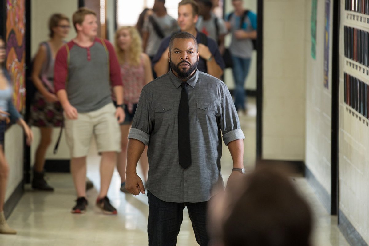 Who's goin to see #FistFight today? https://t.co/GDSpl7CF0r