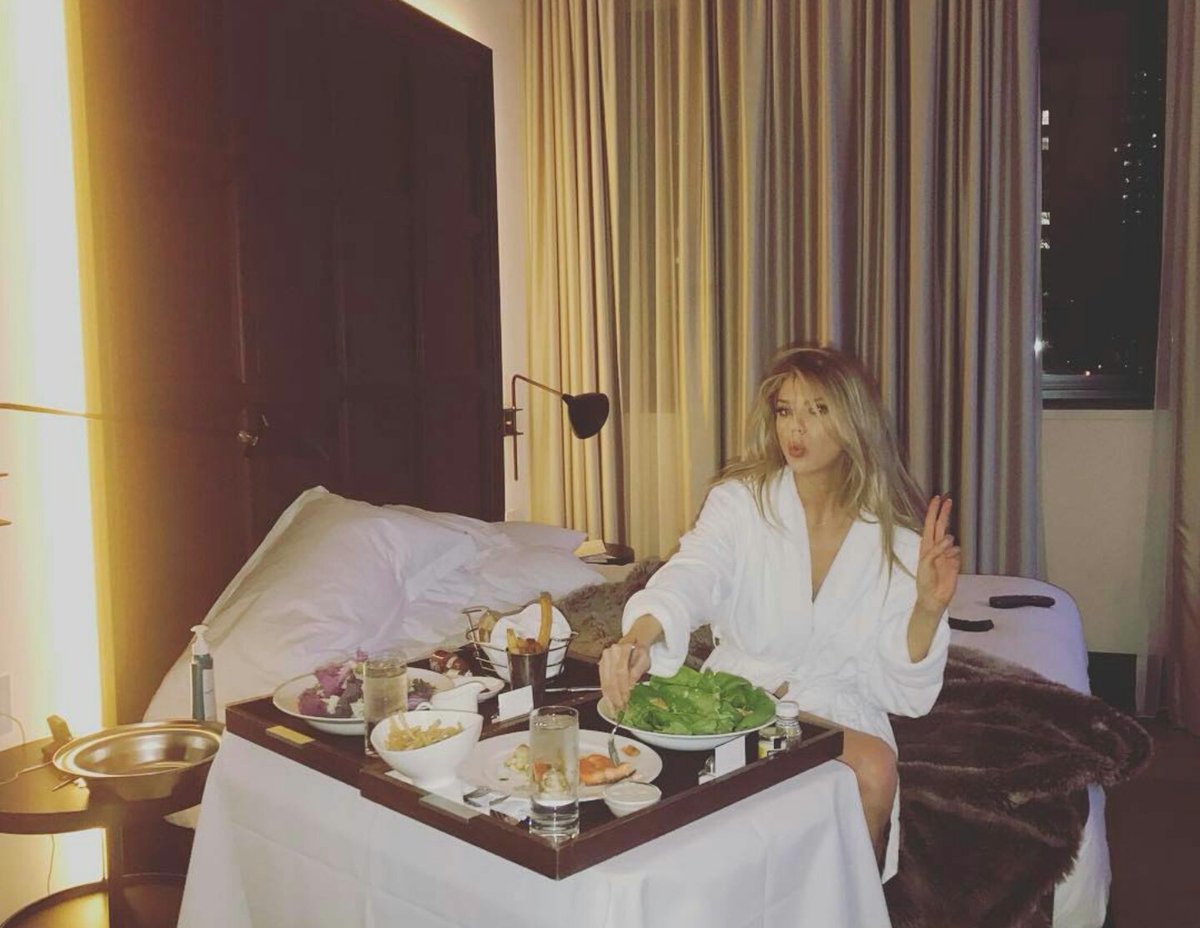 Thanks @EDITIONHotels for the amazing hospitality every time I'm in New York #editionhotels https://t.co/DqIfztL5Cw