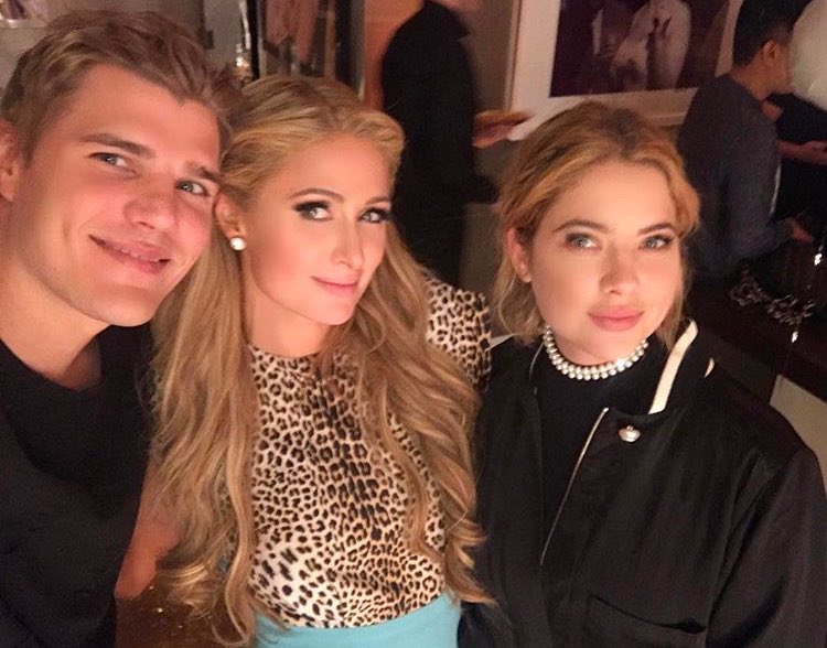 #BirthdaySelfie with my loves @AshBenzo ✨????????????????????????✨ https://t.co/524GacvB3L