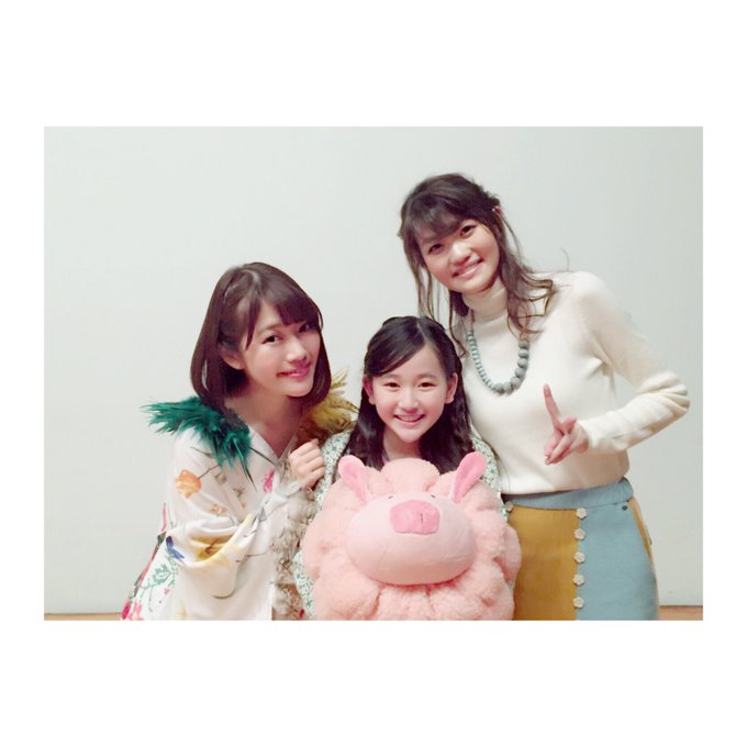 . #甘々と稲妻 早見沙織さん、遠藤璃菜ちゃんと🦀♡ 女子部屋、楽しかったです!ガリガリさんの人形、璃菜ちゃん似合う…… . #甘々と稲妻 早見沙織さん、遠藤璃菜ちゃんと🦀♡ 女子部屋、楽しかったです!ガリガリさんの人形、璃菜ちゃん似合う……