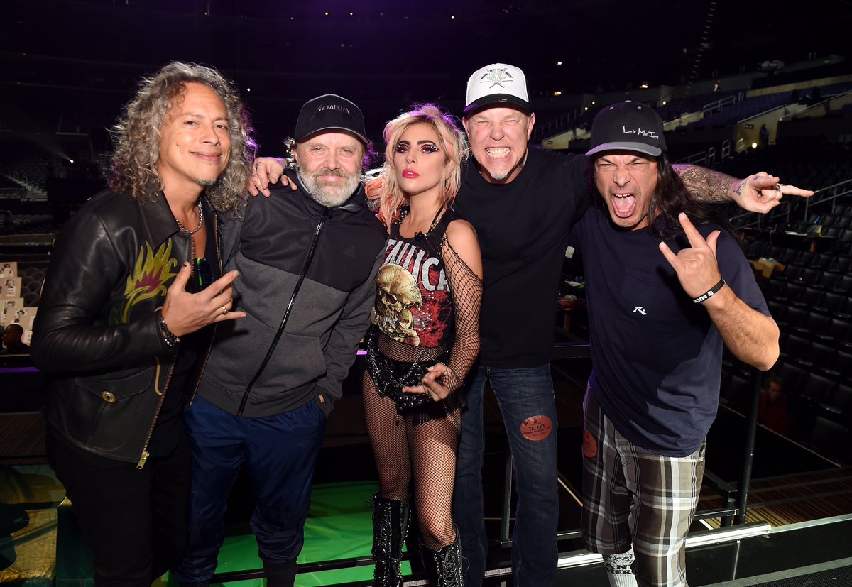 See you at the Grammys. ????#MetalliGa @Metallica ???????? https://t.co/asIALPRrPC