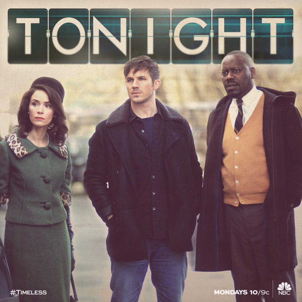 the #TimeTeam taking the time to be a team! Tonight! 10 pm it's time for #Timeless on @nbc #alliteration https://t.co/tql8YQjveG