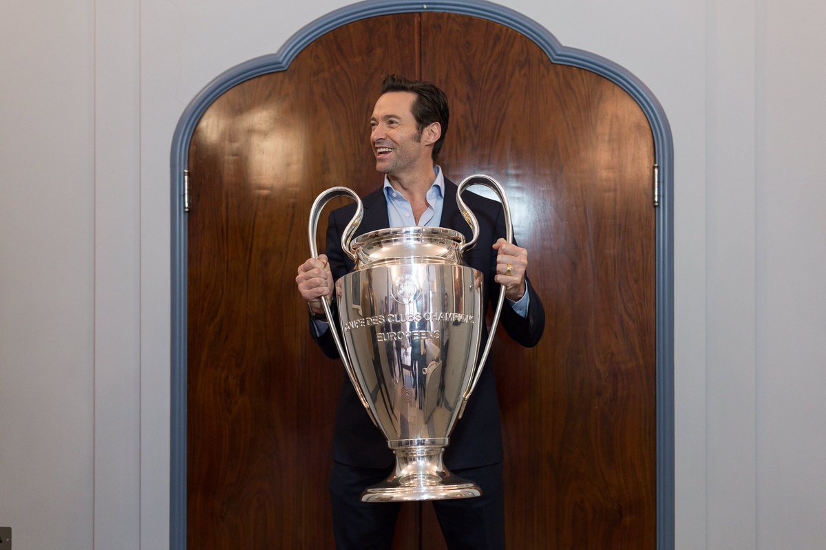 The thrill of holding a very famous trophy!! @ChampionsLeague @WolverineMovie @20thcenturyfox https://t.co/ScncP3sDNP