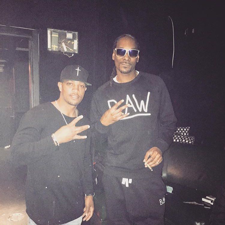 Family. 1st. West up https://t.co/q52QRXKU0V https://t.co/ihvDCtJ7Fy