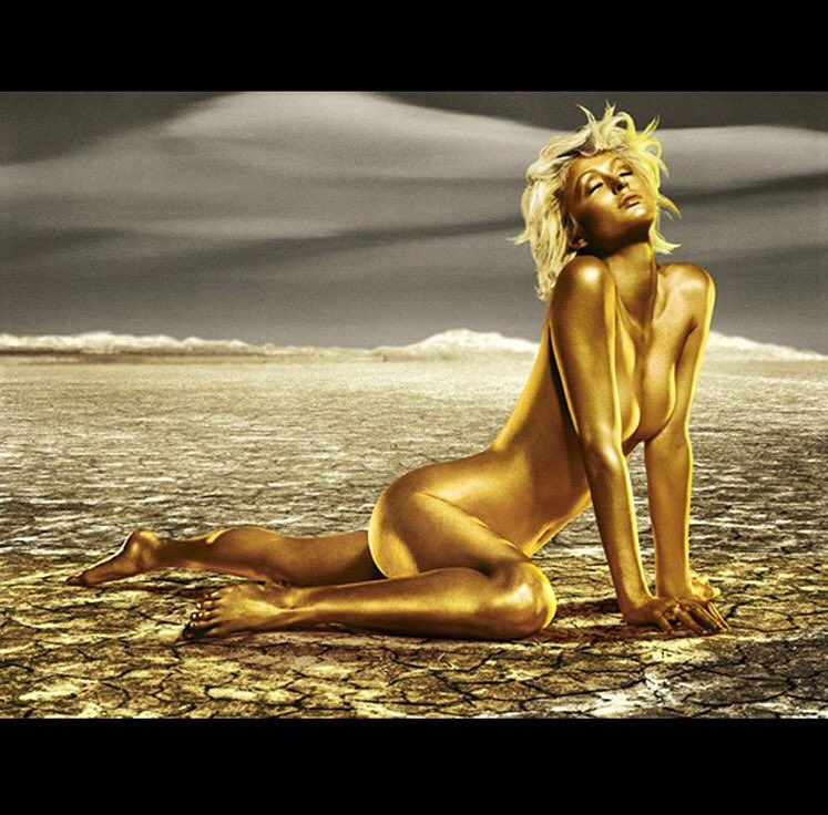 #GoldenGirl ✨✨????????✨✨ #MyGoldRushMoment ???? https://t.co/26ItXQA0H1