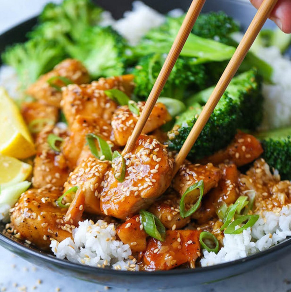 7 Quick-Fix Dinners That Make Weeknight Cooking a Cinch: https://t.co/Tj8kvWWcOl https://t.co/26xiF8EYiR
