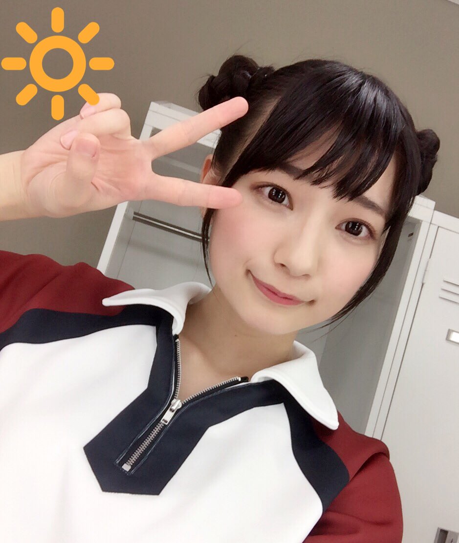 ハナビちゃんは間違いなく私の太陽。今日はそんなハナビのパワーと、みんなの卓球娘愛を貰って最高に楽しい1日でした!ありがと ハナビちゃんは間違いなく私の太陽。今日はそんなハナビのパワーと、みんなの卓球娘愛を貰って最高に楽しい1日でした!ありがと