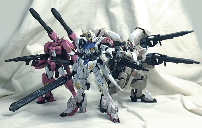 鉄華団のガンダム、勢揃い!! この画が撮りたかった!! #g_tekketsu #鉄血のオルフェンズ #グシオン #昭弘 鉄華団のガンダム、勢揃い!! この画が撮りたかった!! #g_tekketsu #鉄血のオルフェンズ #グシオン #昭弘