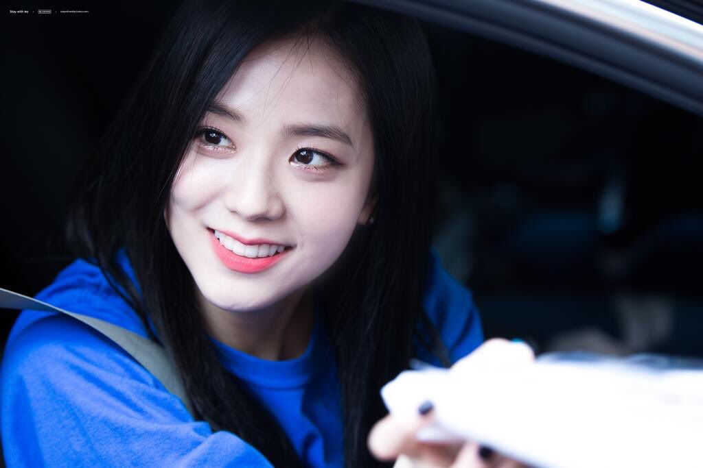 김지수 JISOO BLACKPINK 블랙핑크 KIM DREAM 안녕 sIythersn