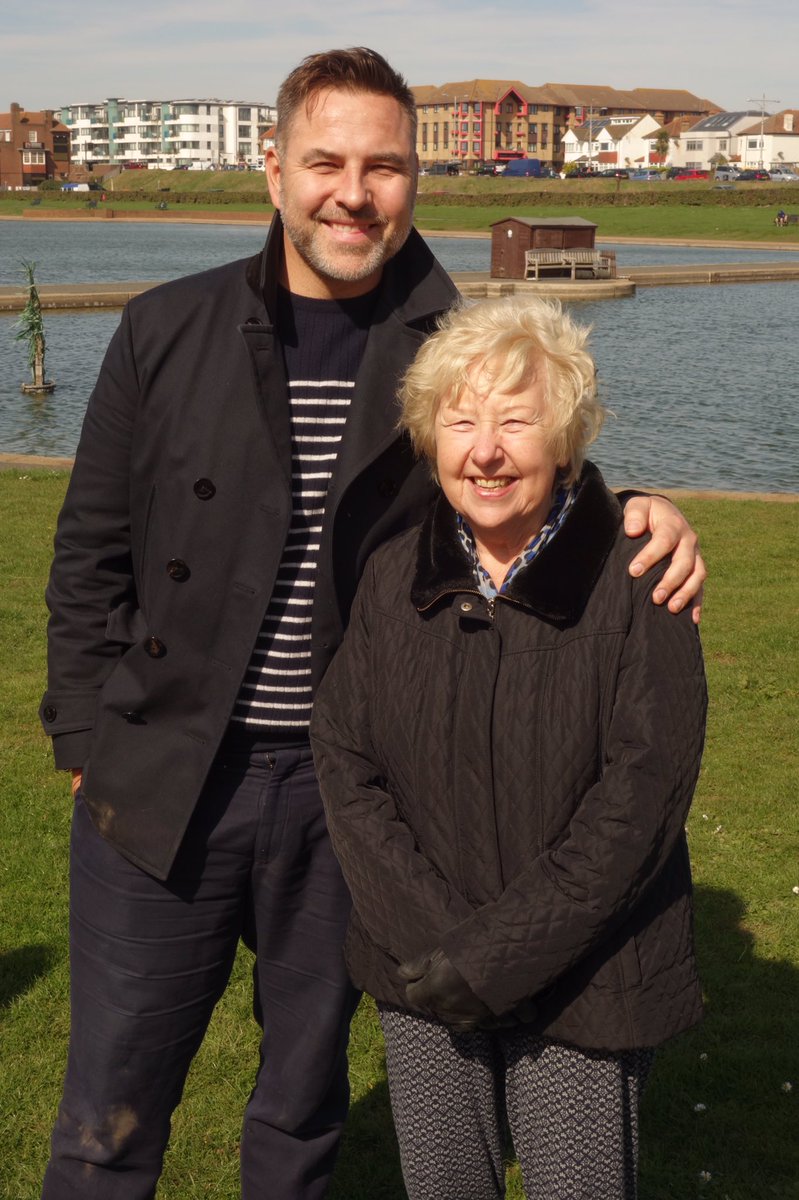 RT @davidwalliams: Happy Mother's Day Mum. I love you and am very lucky to have you in my life. x https://t.co/rznJme9PLl