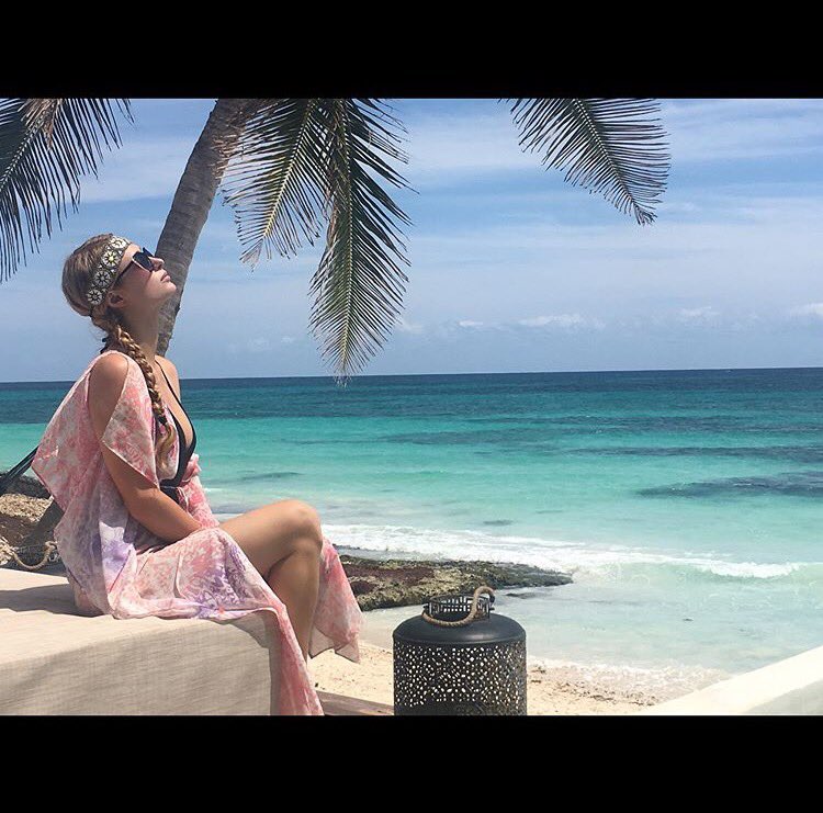 Life is Beautiful in #Paradise ☀️???????????????????????? https://t.co/Ugaspe2U0y