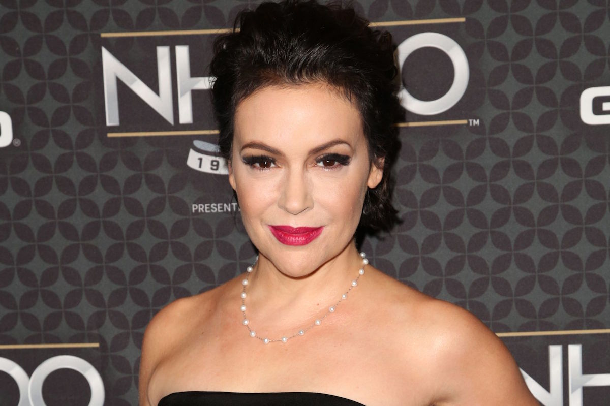 RT @TVLine: .@Alyssa_Milano Joins Cast of The CW's Beauty-Queen Drama #Insatiable https://t.co/E1pwlDQptj https://t.co/IEzFlKl1wA