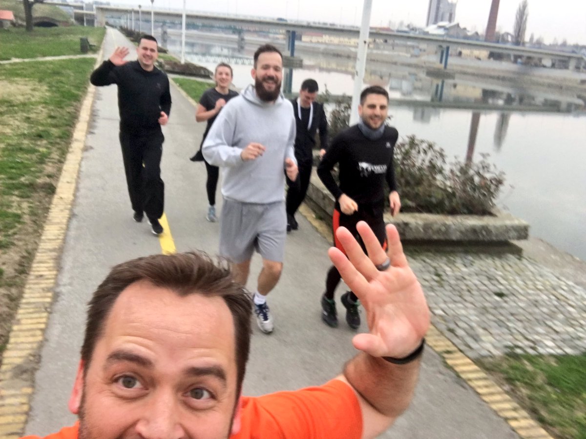 benmarks: Might as well post a #magerun selfie for @brentwpeterson... #BigDamRun is almost here! #RoadToImagine https://t.co/K8kD8Z7T5B
