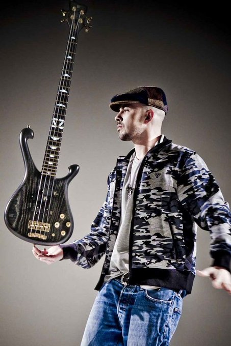 Stuart Zender’s Birthday Celebration | HappyBday.to