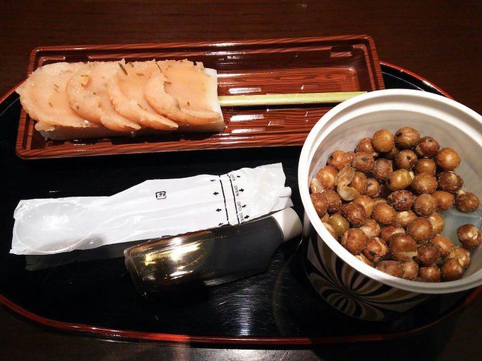 何よ、鬼平江戸処の豆かんなの?何時の時代でも、甘味のおいしさは変わらずだわ。それにしても、鬼というとどうしても神通さんを 何よ、鬼平江戸処の豆かんなの?何時の時代でも、甘味のおいしさは変わらずだわ。それにしても、鬼というとどうしても神通さんを
