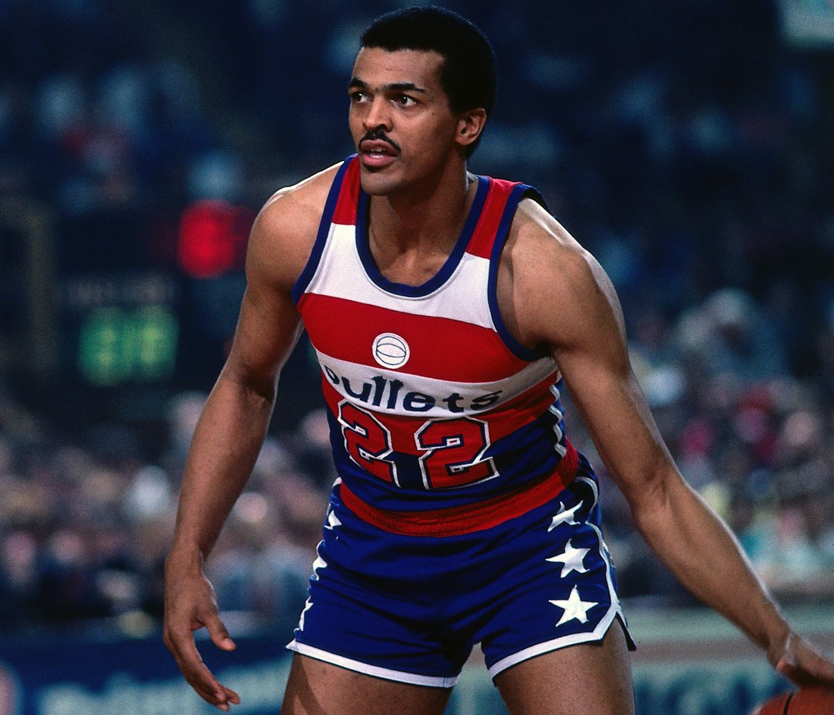 Happy birthday to former Bullet, Dudley Bradley! DCFamily https//t.co