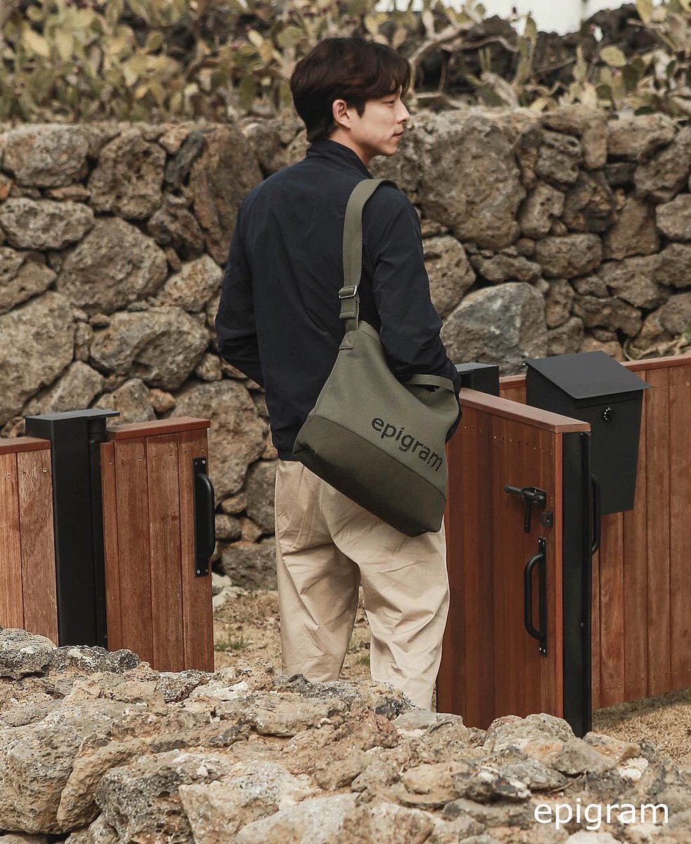 공유 GONGYOO 디스커버리 영상 전파용 보정계 에피그램 heartattack710_