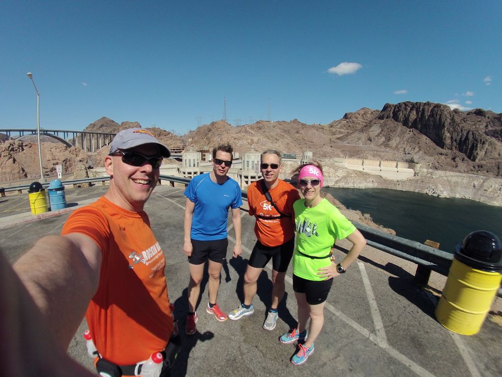 brentwpeterson: You arms get longer at the #bigDamRun #magentoImagine #roadToImagine https://t.co/Ie2sWfbTRO https://t.co/mwXSRuVe4A