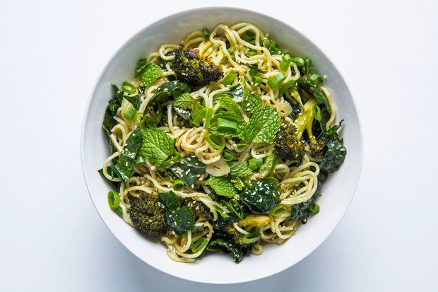 Healthy (and super easy) veggie-forward recipes to take you through the week https://t.co/Zz6ecGwogy https://t.co/8iEyt0jowo