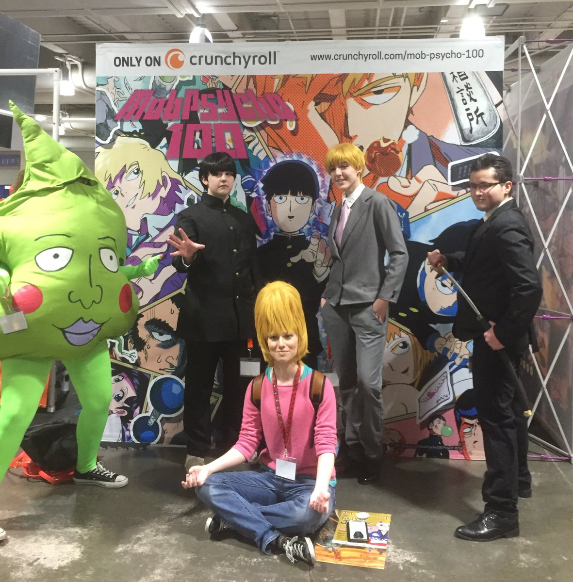 Hello from Boston!ボストンのアニメイベント・AnimeBostonでは、モブサイコも盛り上がっておりま Hello from Boston!ボストンのアニメイベント・AnimeBostonでは、モブサイコも盛り上がっておりま