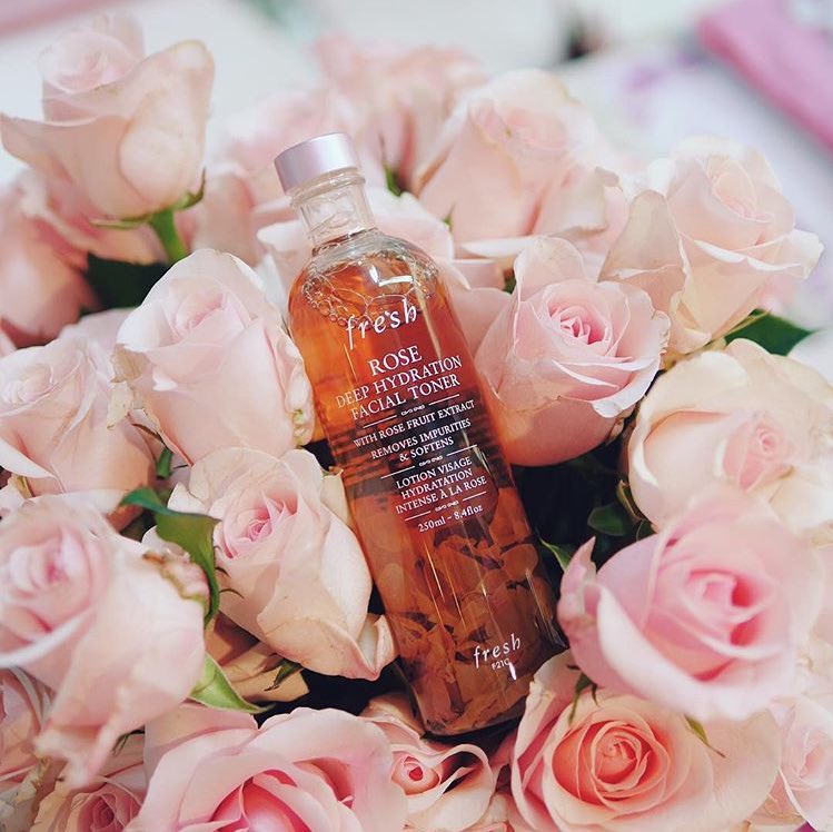 ผลการค้นหารูปภาพสำหรับ fresh rose deep hydration facial toner