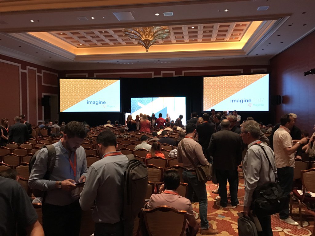 drlrdsen: #MagentoImagine about to begin. First partner summit. https://t.co/akncK6akK8