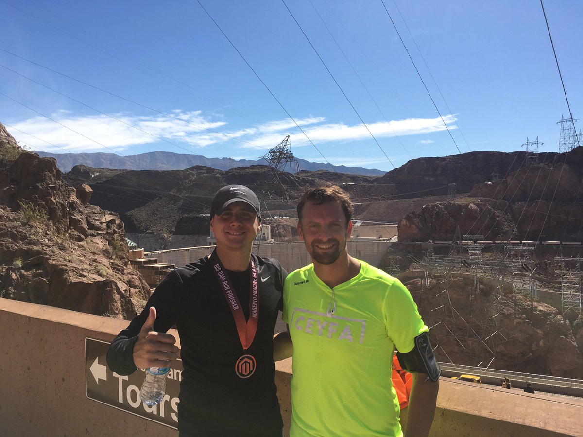 alegringo: #bigdamrun after the race with @GuarinoMagento https://t.co/nxqpt8FE7u