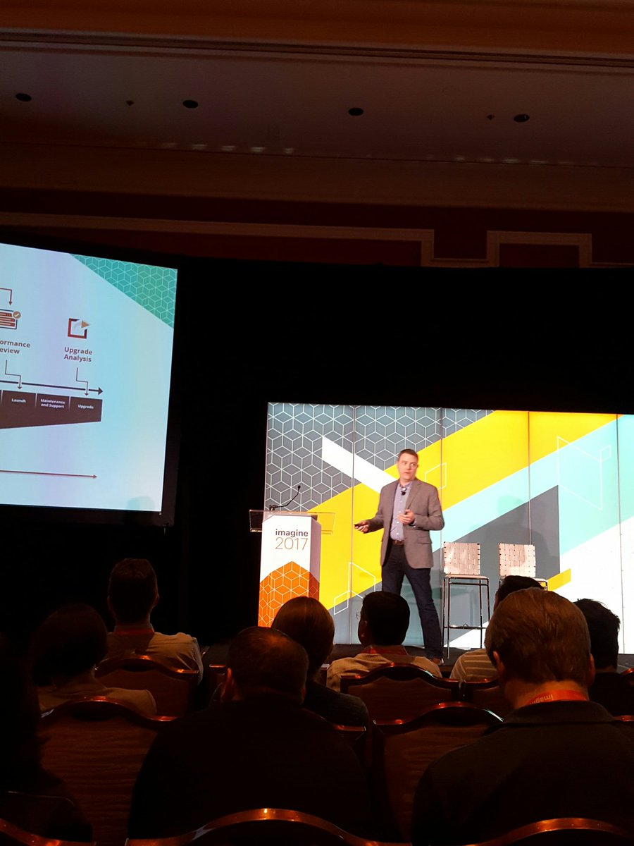mgeoffray: Now on stage @jcowie and @gordonknoppe for migration from #magento 1 to #magento2 #Magentoimagine #realmagento https://t.co/4lAo3MbrRg