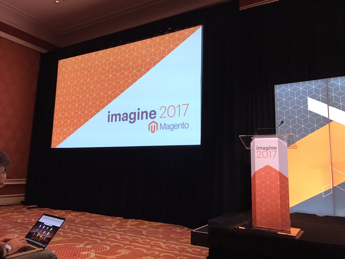 LuizVenturote: #Imagine2017 #MagentoImagine https://t.co/WSqYb1laVX