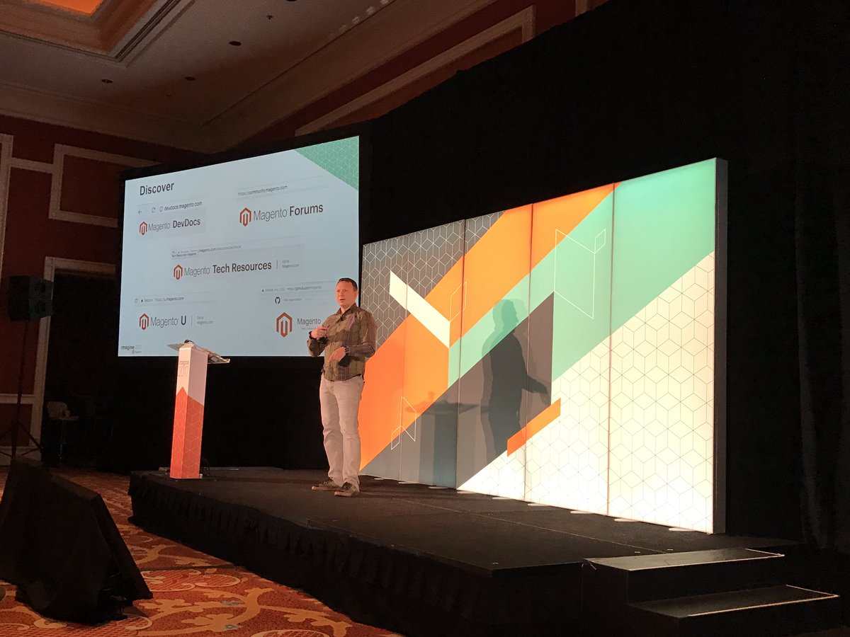 iminyaylo: Dev experience deep dive by @maksek_ua at #Magentoimagine https://t.co/1wSKz0SfMt