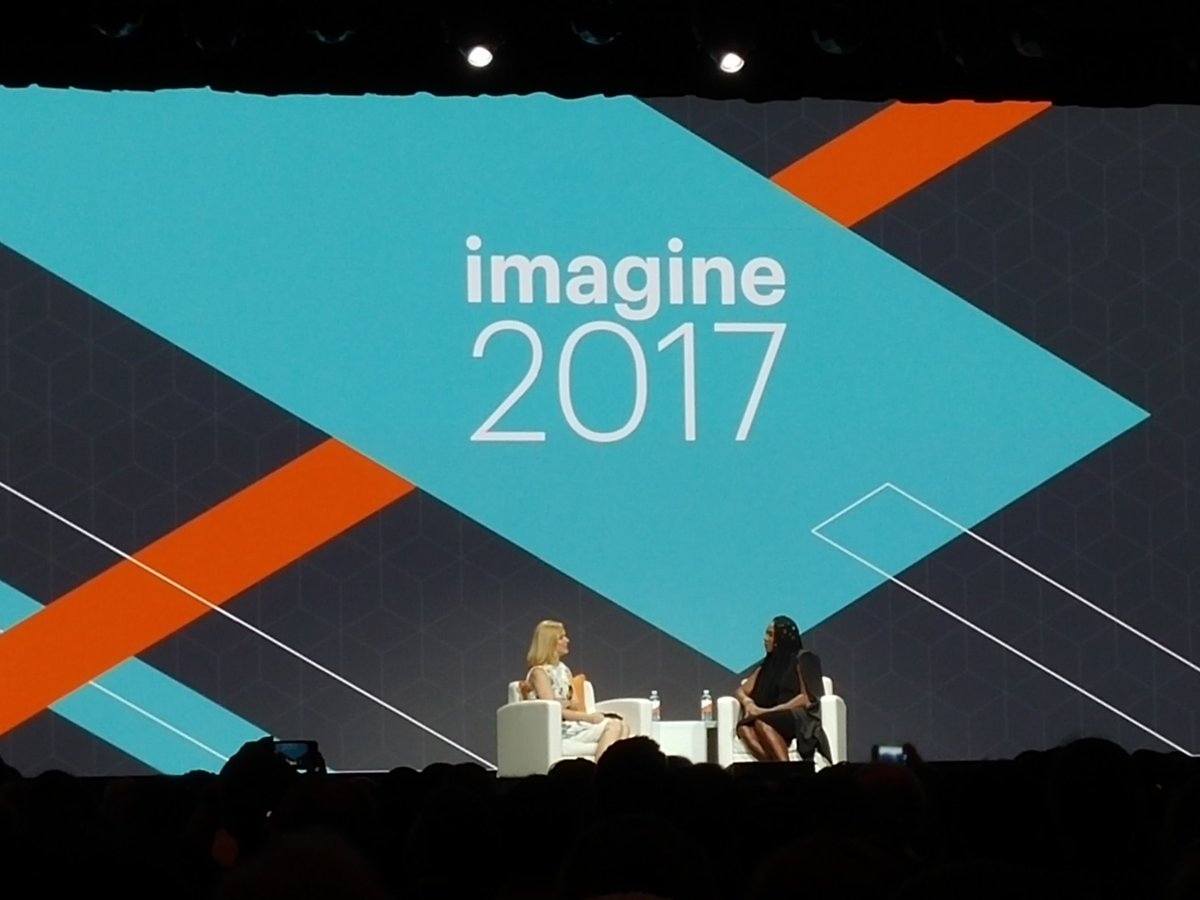 fwd_dev: Serena Williams at #Magentoimagine https://t.co/pSlQ8UgZHh