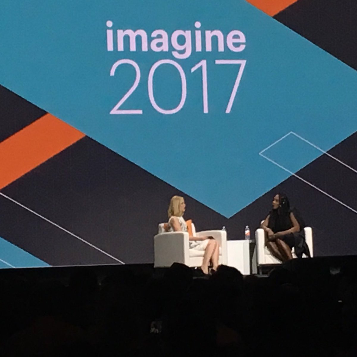 DreeZiegs: 'I've always had this insatiable desire to be great while I have time.' -Serena Williams #MagentoImagine https://t.co/hdmEJSnVtd