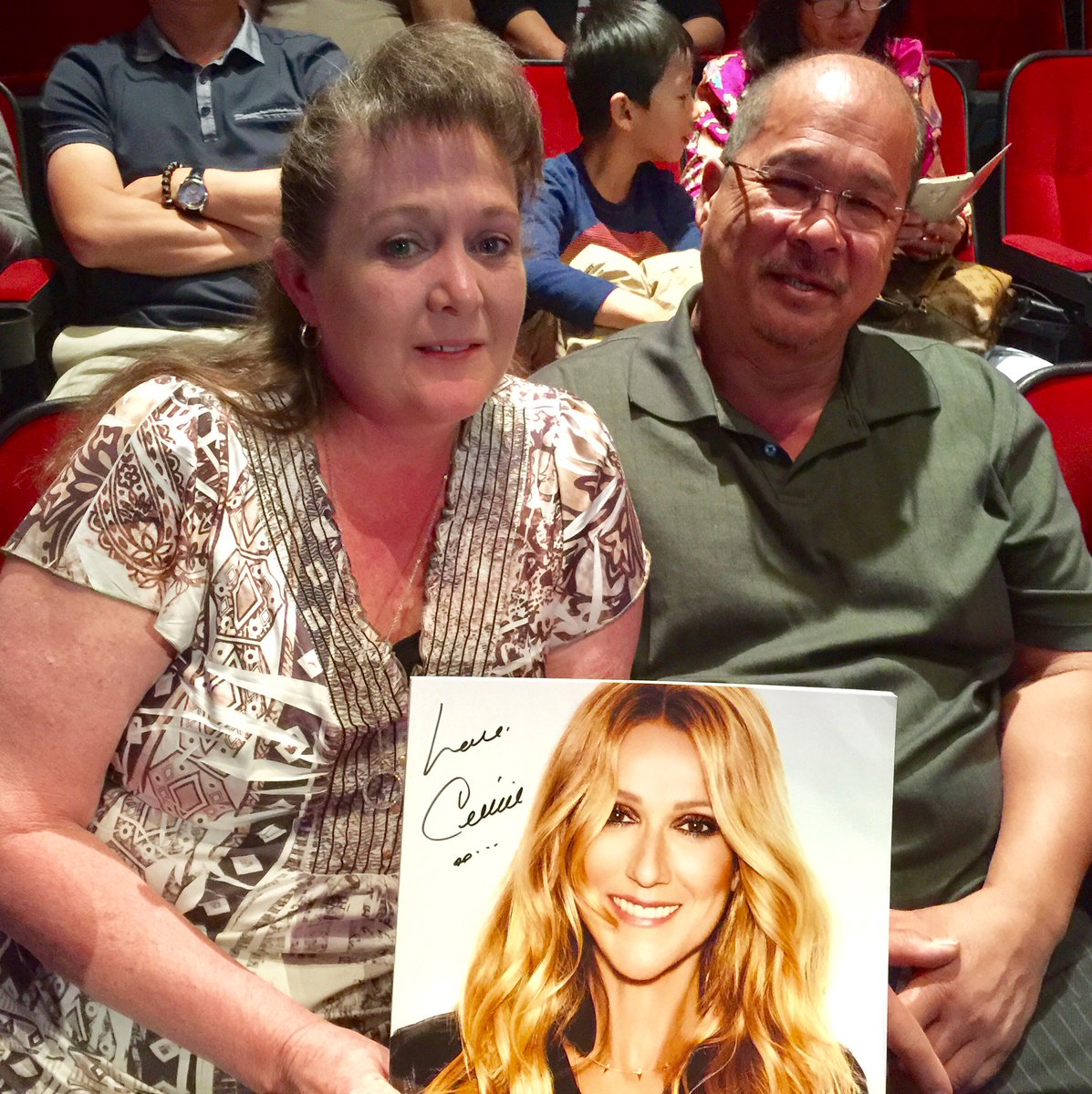 Tonight's winners are Trish and her husband Chico. Happy birthday to you Chico ;-) - TC #celinedionvegas https://t.co/sfe1qpitQo