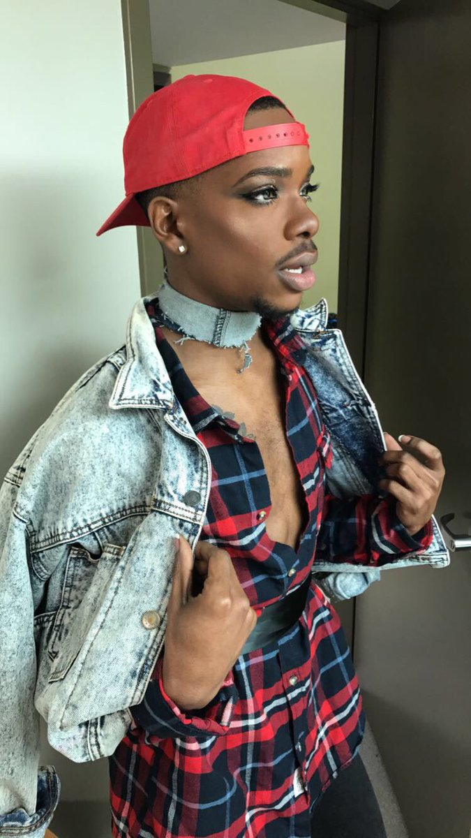 #FemBoyTwitter