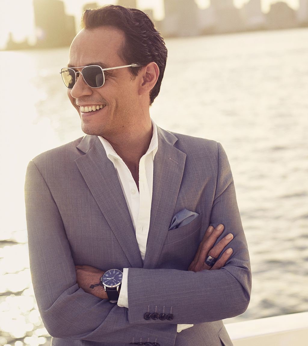 #MiGente, show us your best Monday smile! Have a nice week! https://t.co/yKDjItDv0B