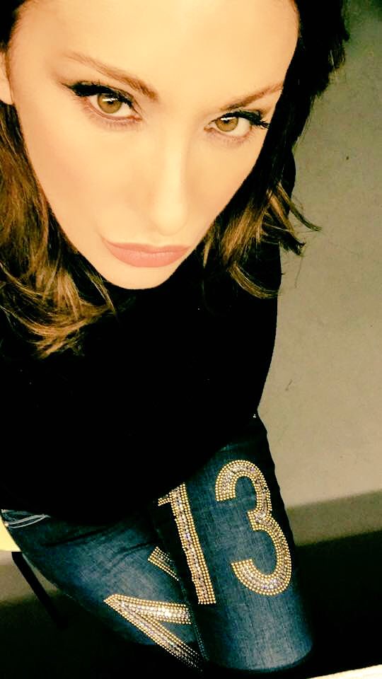 #maiprendersitropposulserio #Photo #Buongiorno #martedì #picoftheday #seriusface #followme #sabrinasalerno https://t.co/7UAW3hGR30