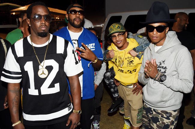 #TBT #Coachella with my brothers @pharrell @Tip @MikeWiLLMadeIt!! https://t.co/y8Lk7r4ld3