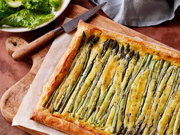 Recipe of the Day: Easy Spring Asparagus Tart https://t.co/D1KaUAgzMF https://t.co/VN6TtaU5VH