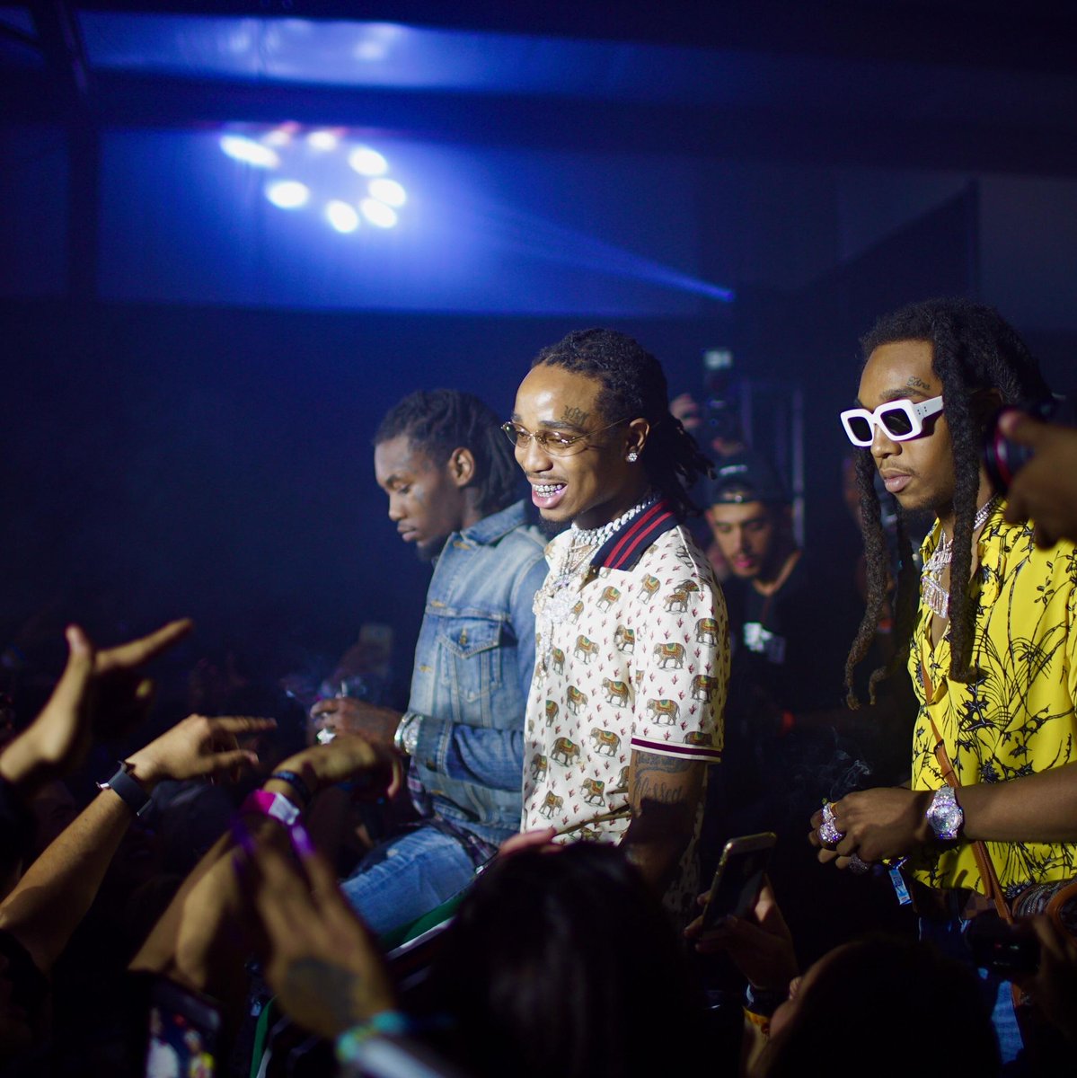 RT @RevoltTV: Our #REVOLThouse desert party is still on and poppin' ???? Whattup @Migos! #teamLOVE | ???? @JayOhh_ https://t.co/RSQmLS9Hft