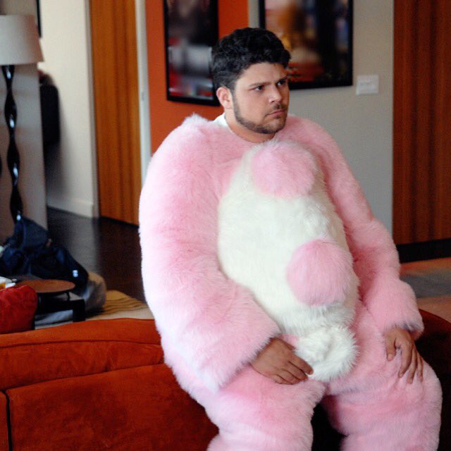 When your Easter plans fall through... https://t.co/nSJ0F2CzHF