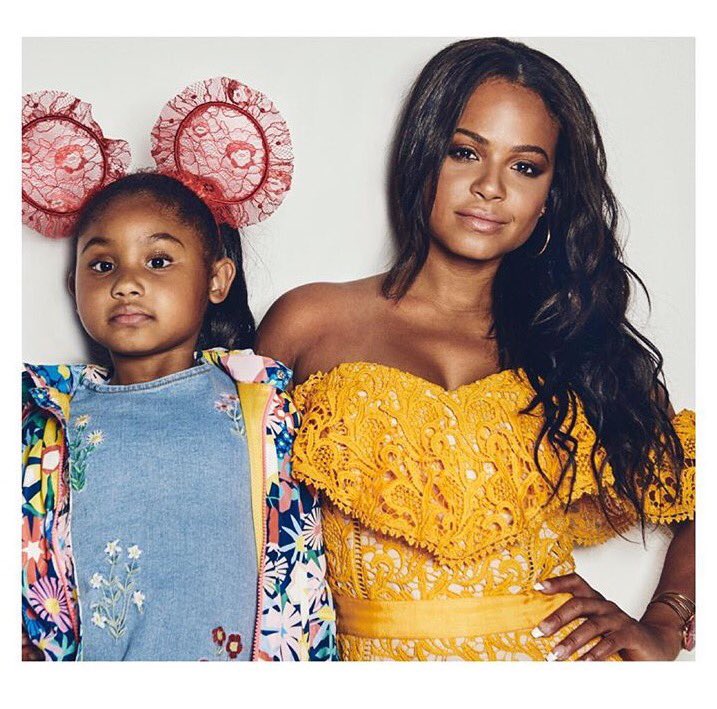 Happy Easter everyone ????. Here is a sneak peak of @violetmadison and me with @PoshKidsMag. https://t.co/2JYDXtVlzQ