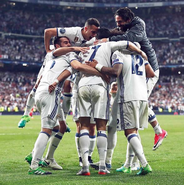챔피언스리그 UEFA 8강 호날두 넥스트벳 경기 챔스 sisanewst