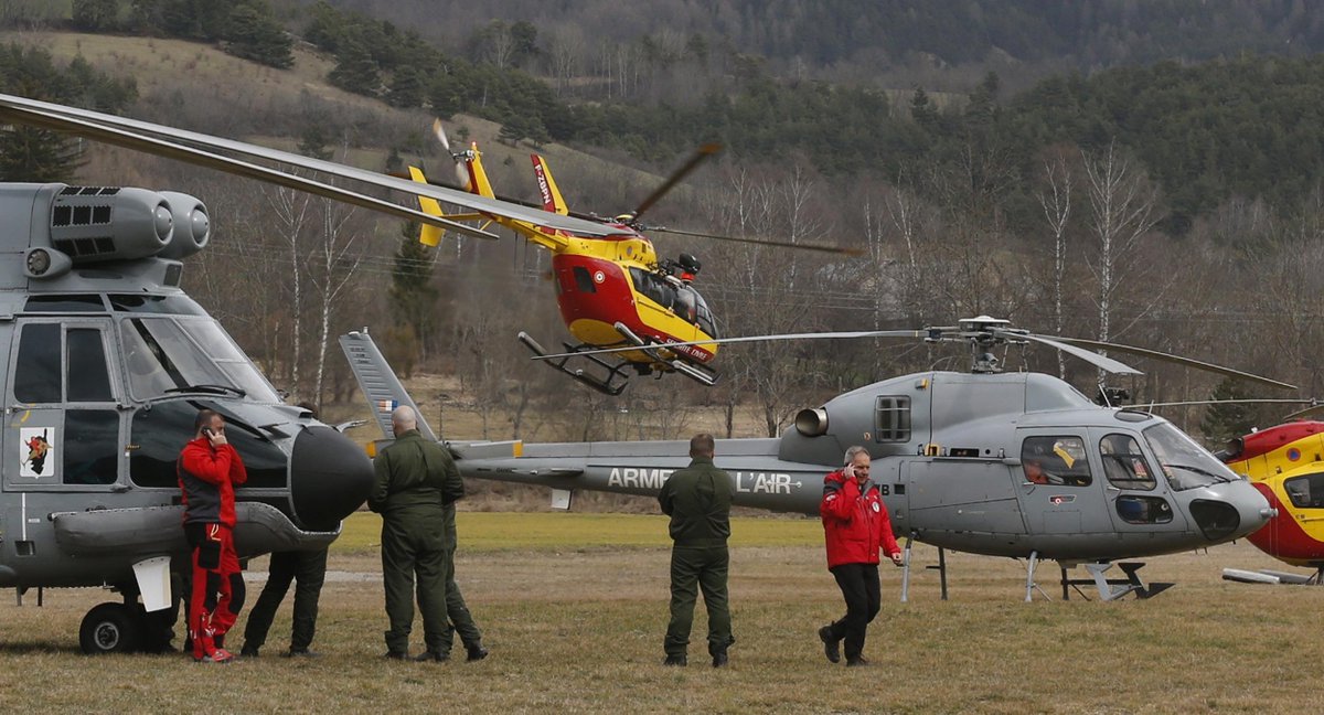 Investigators face daunting search for clues germanwings flight.