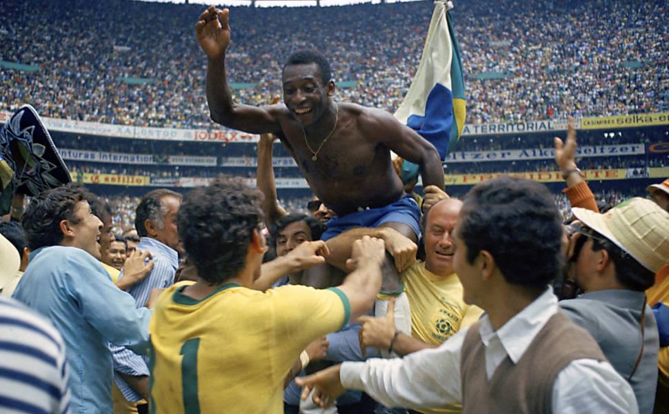 Pelé diz que era melhor que Messi: 'eu chutava com as duas pernas' http://t.co/9pEL1Az4GK 